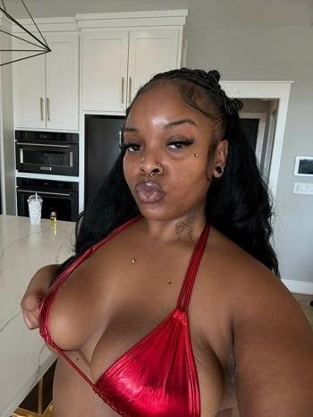 Lisa, 28  female escort, Auburn