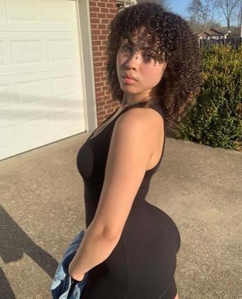 2057101781, female escort, Auburn